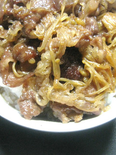 超安超早 牛バラ肉えのき茸すき煮丼-レシピのメイン写真