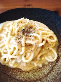 豆乳鍋のシメに!カルボナーラうどん-レシピのメイン写真