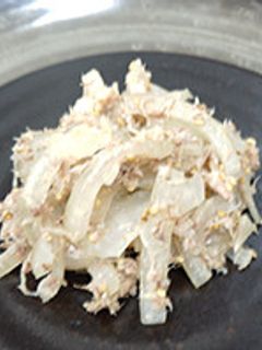 玉葱とサバの和え物-レシピのメイン写真