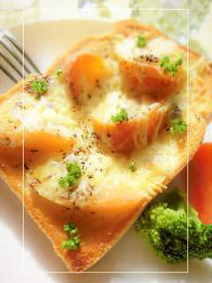 蒸し林檎のspicyマヨトースト-レシピのメイン写真