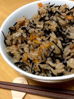 ひじきの炊き込みご飯☆-レシピのメイン写真
