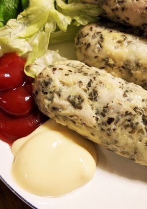 鶏胸肉で！バジルとチーズのソーセージ風-レシピのメイン写真