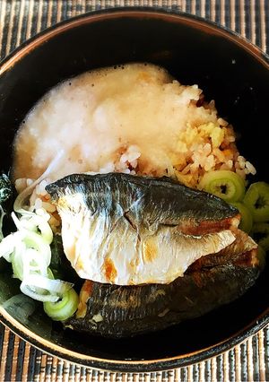 青身魚でヘルシーな焼き魚のとろろ丼-レシピのメイン写真