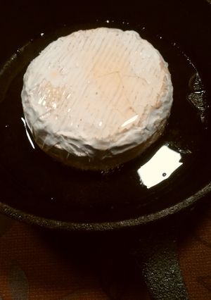 丸ごとカマンベールのハチミツ焼き-レシピのメイン写真