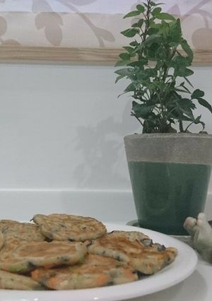 にんじんとブロッコリーの茎のおやき-レシピのメイン写真