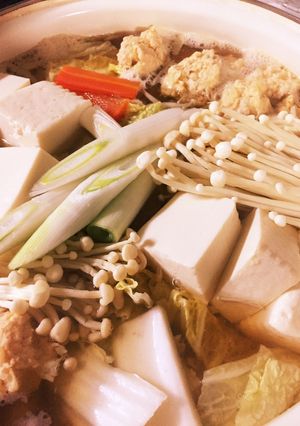 柚子かおる♡華やか鶏団子鍋(o^^o)-レシピのメイン写真