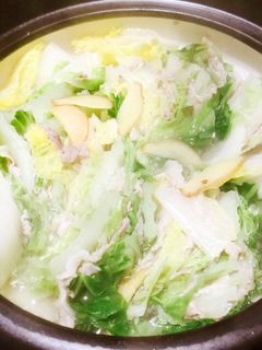 白菜豚バラ生姜風味鍋-レシピのメイン写真
