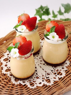 材料3つ♡お鍋de簡単♡なめらかプリン-レシピのメイン写真