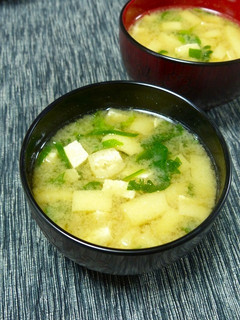 免疫回復!ほうれん草とクレソンのお味噌汁-レシピのメイン写真