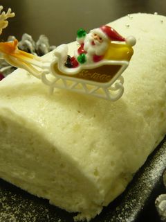 ホワイトロールケーキ-レシピのメイン写真