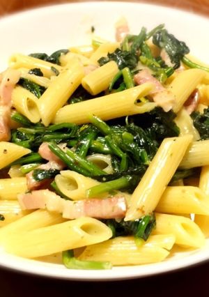 ペンネ〜ほうれん草とベーコンのクリーム煮-レシピのメイン写真