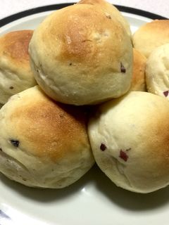 さつまいも入りふわふわパン 離乳食にも-レシピのメイン写真