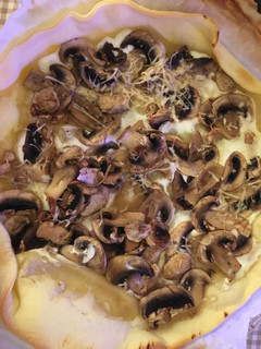 簡単フランス料理 キノコピザ-レシピのメイン写真