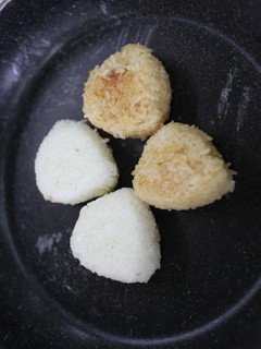 お鍋で炊いたご飯でうまうま焼きおむすび-レシピのメイン写真