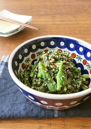 絶品☆春菊のごま和え☆お弁当にも♪-レシピのメイン写真