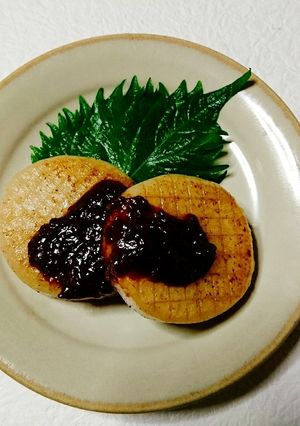 ガリバタ醤油麹で食べる大根ステーキ-レシピのメイン写真