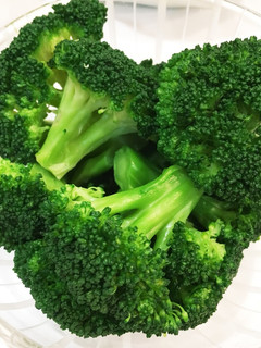 料理の基本・ブロッコリーの茹で方-レシピのメイン写真
