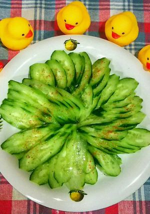 キュウリだけで綺麗なサラダ-レシピのメイン写真