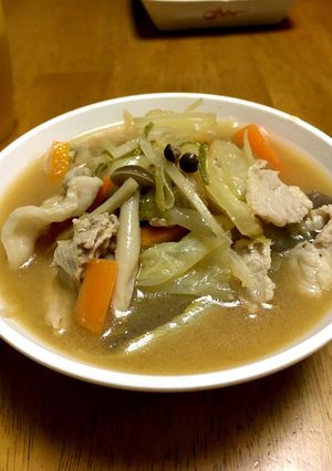 カンタン！適当！だけど美味しいウチの豚汁-レシピのメイン写真