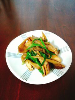 舞茸と春菊の甘辛煮-レシピのメイン写真