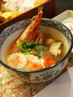 ちょっと豪華に!彩り雑煮-レシピのメイン写真