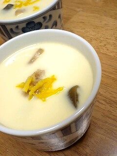 簡単に茶碗蒸し~具は煮物(^^;)-レシピのメイン写真