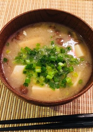 なめこ、豆腐と大根おろしのお味噌汁♪-レシピのメイン写真