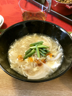 豆腐ともやしときのこいっぱいの酸辣湯-レシピのメイン写真