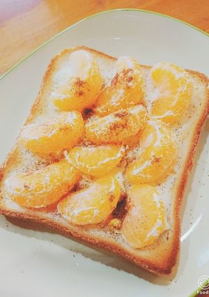 果汁がじゅわっと♪みかん&クリチトースト-レシピのメイン写真