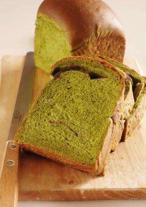 抹茶あん入り食パン（ＨＢ使用）-レシピのメイン写真