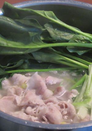 豚肉とほうれん草とたっぷりネギの常夜鍋-レシピのメイン写真