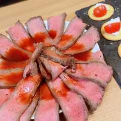รูปของ フライパンで出来る！本格ローストビーフ