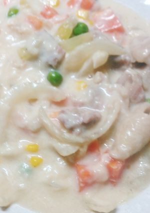 パン混ぜホワイトソースのクリームシチュー-レシピのメイン写真