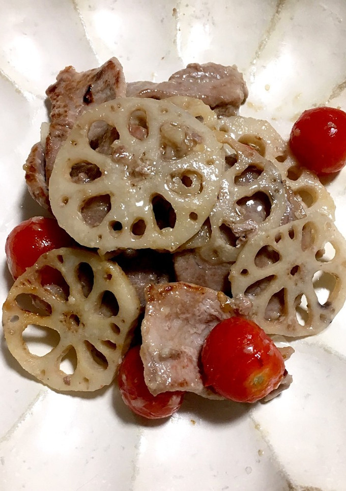 れんこんと豚の塩麹炒め-レシピのメイン写真