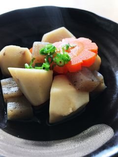 こんにゃくと里芋の煮物-レシピのメイン写真