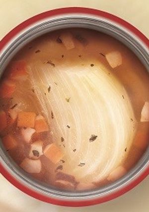 ランチにピッタリ！ごろごろ玉ねぎスープ-レシピのメイン写真