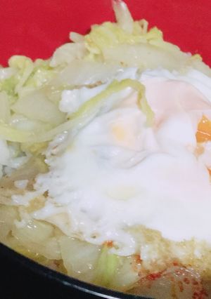卵と白菜の味噌マヨ丼-レシピのメイン写真