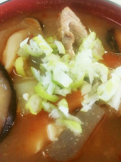 ピリ辛豚汁♪(野菜たっぷり豆板醤入り)-レシピのメイン写真
