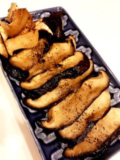 簡単!絶品!しいたけのバター焼き♡-レシピのメイン写真