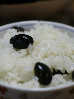 土鍋で炊く丹波の黒豆ご飯-レシピのメイン写真