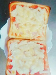 材料4つ!簡単ピザトースト(^^)-レシピのメイン写真