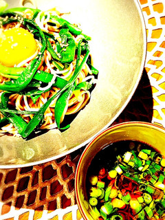 ランチに!ラー油入り麺つゆで絶品ニラ蕎麦-レシピのメイン写真
