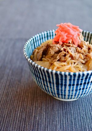 ［簡単 優しい 牛丼 しらたき入り］-レシピのメイン写真