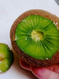 キウイの芯を綺麗にとる方法-レシピのメイン写真