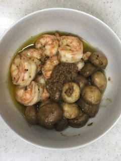 ニンニクチューブと一味で作るアヒージョ-レシピのメイン写真