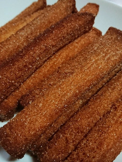 簡単♪食パン揚げパンドーナツ✨-レシピのメイン写真