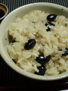 おせちの残りで 黒豆おこわ-レシピのメイン写真