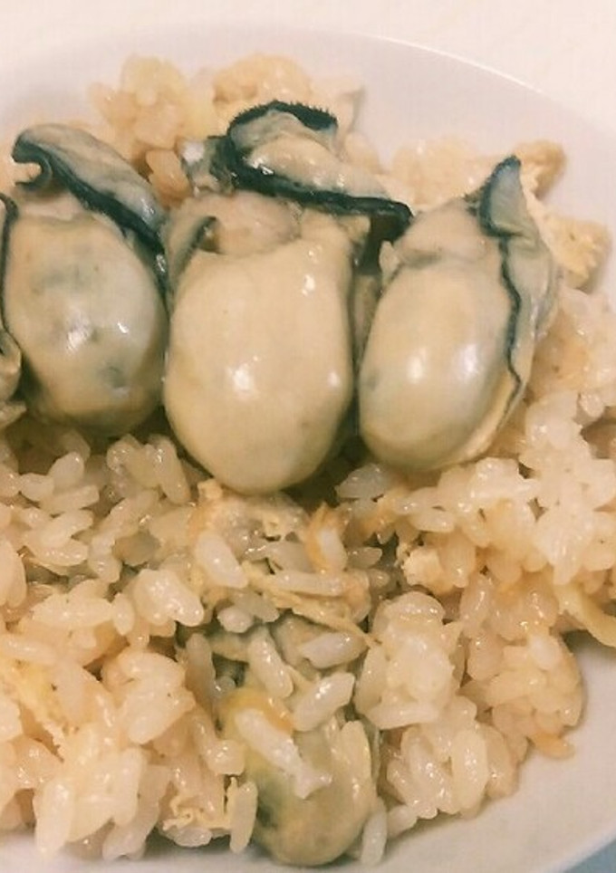牡蠣のエキスと身の食感両方味わえる牡蠣飯-レシピのメイン写真