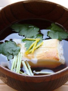 お手軽に☆三つ葉とおもちでシンプルお雑煮-レシピのメイン写真