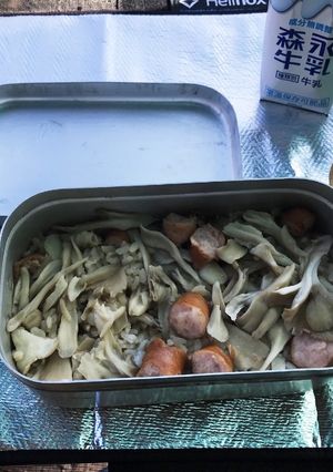 舞茸のバター炊込みごはん(´･_･`)-レシピのメイン写真